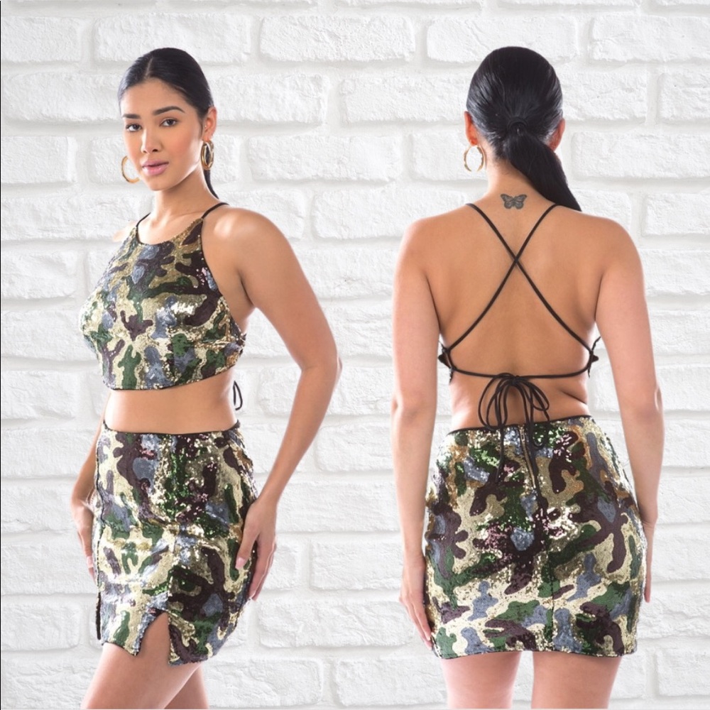 Sequined Halter Crop Top & Skirt Set CAMO